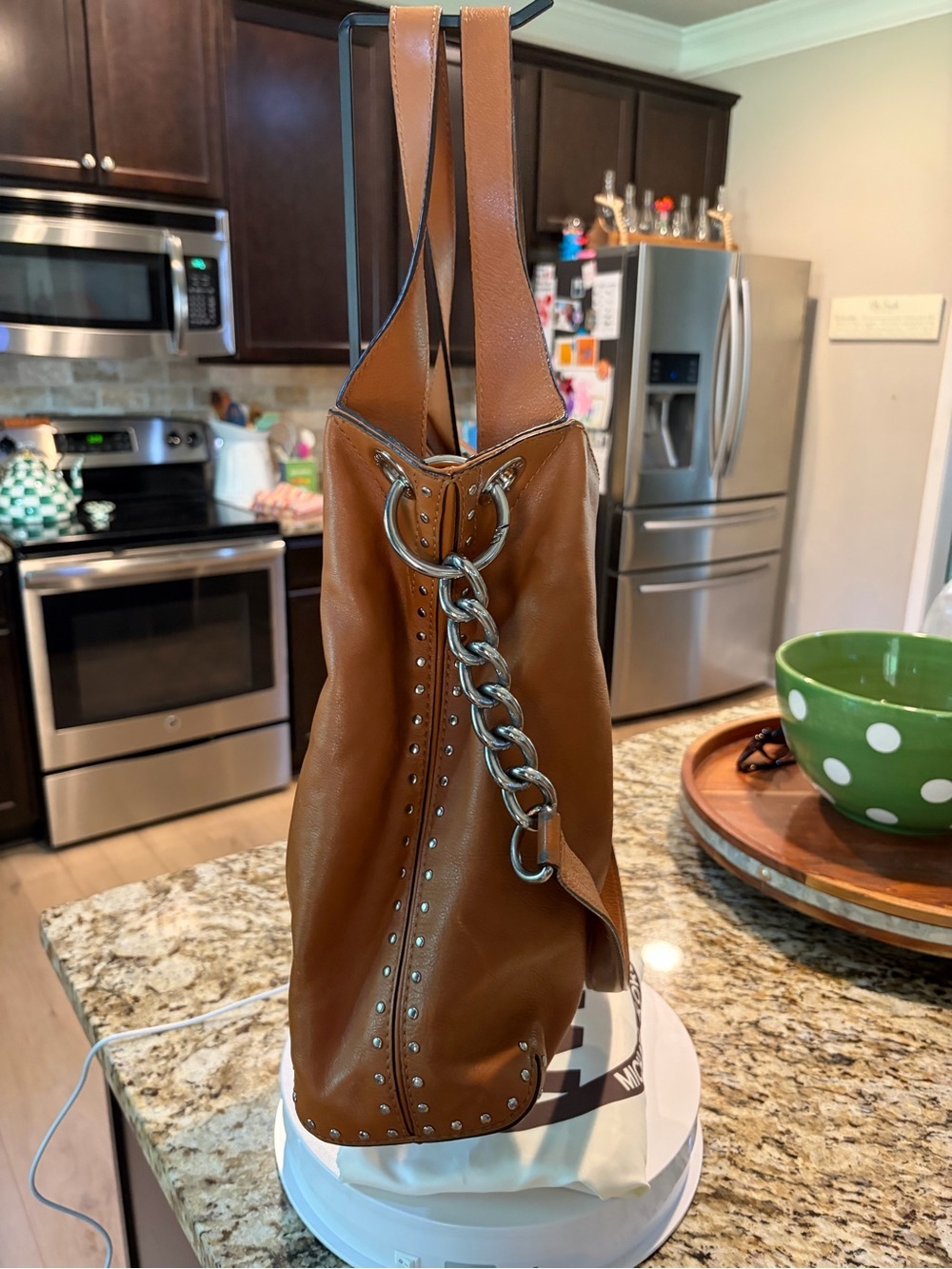 Michael Kors Tan Leather Shoulder Bag with Chain Strap - Picture 6 of 6